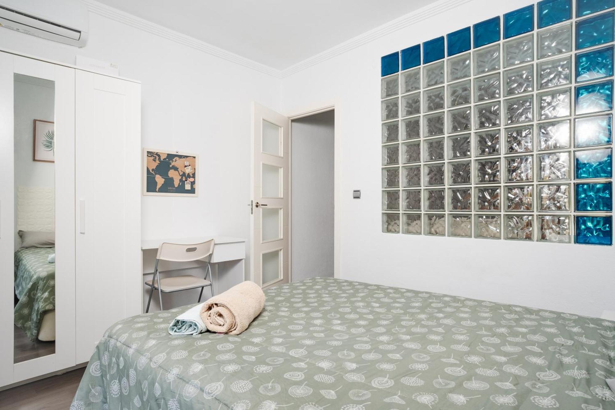 Acogedor Piso Con Balcon Apartment Севиля Екстериор снимка